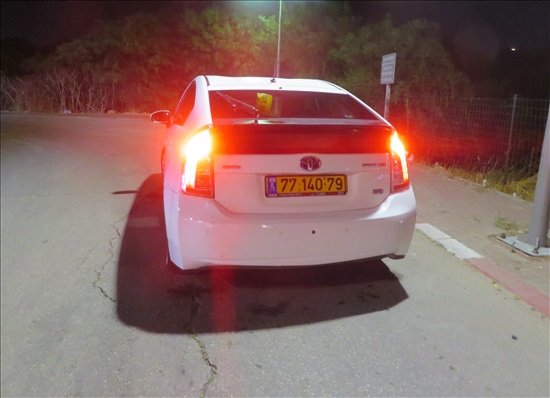תמונה 1, טויוטה פריוס C
 יד 3 2012 | 194500 קמ