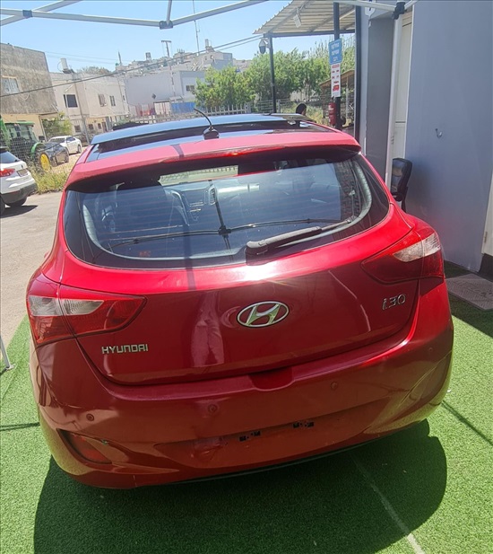 תמונה 4 ,יונדאי i30 CW יד 1 2013 281000 ק"מ