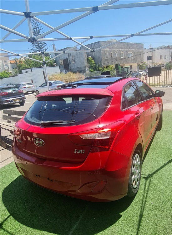 תמונה 5 ,יונדאי i30 CW יד 1 2013 281000 ק"מ