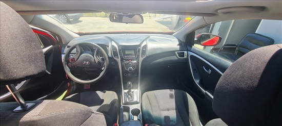 תמונה 7 ,יונדאי i30 CW יד 1 2013 281000 ק"מ