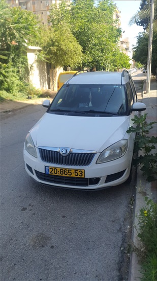 תמונה 2 ,סקודה רומסטר
 יד 2 2014 215000 ק"מ
