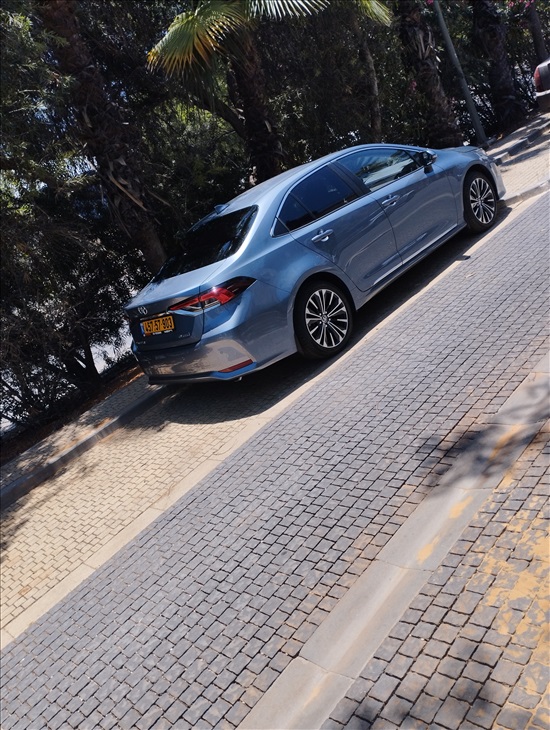 תמונה 2 ,טויוטה קורולה יד 1 2023 6000 ק"מ