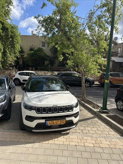 תמונה 2 ,ג`יפ קומפאס יד 1 2023 18400 ק"מ