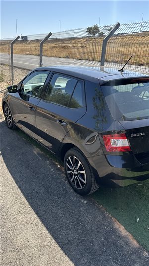 סקודה פאביה 2015 יד 1 <br>      