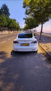 טסלה מודל 3 2021 יד 2 <br>      