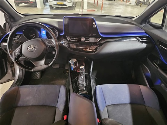 תמונה 2, טויוטה C-HR יד 2 2017 | 58000 קמ