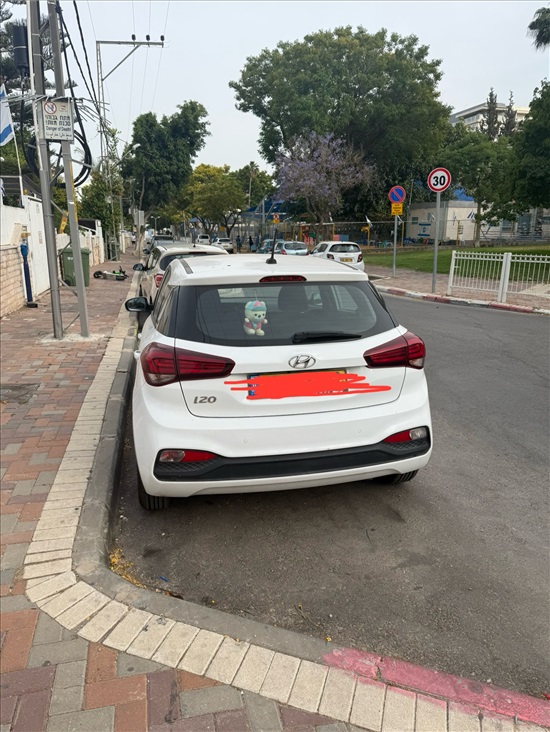תמונה 4 ,יונדאי i20 יד 2 2020 60500 ק"מ