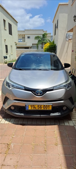 תמונה 1 ,טויוטה C-HR יד 1 2017 165640 ק"מ