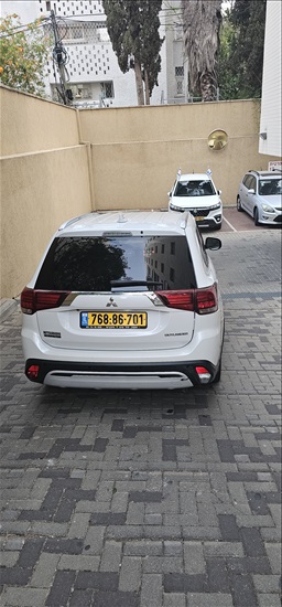 תמונה 4 ,מיצובישי אאוטלנדר יד 1 2019 110000 ק"מ