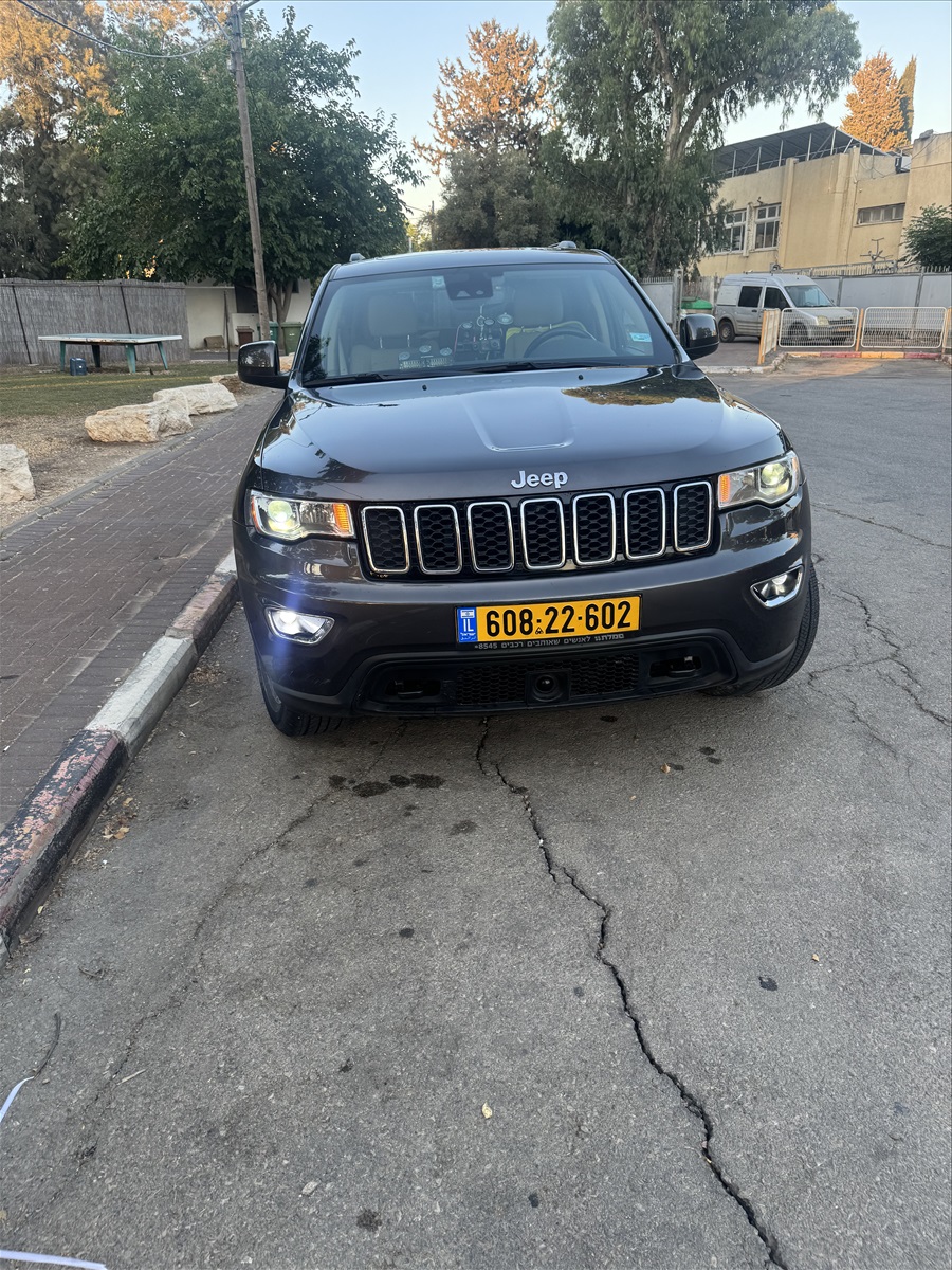 תמונה 1, ג`יפ גרנד צ`ירוקי יד 1 2022 | 68000 קמ