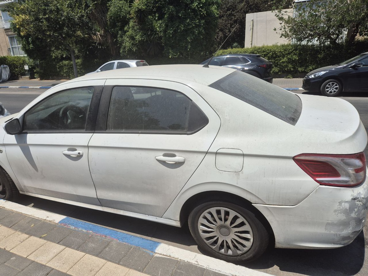 תמונה 1, פיגו
 301 יד 3 2014 | 199000 קמ