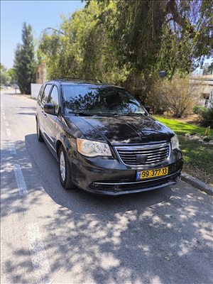 קרייזלר גראנד וויאג`ר 2012 יד 2 <br>      