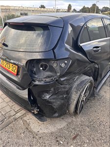 מרצדס A-CLASS 2015 יד2 