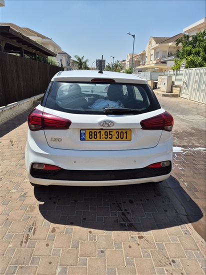 תמונה 2 ,יונדאי i20 קרוס יד 1 2020 105000 ק"מ