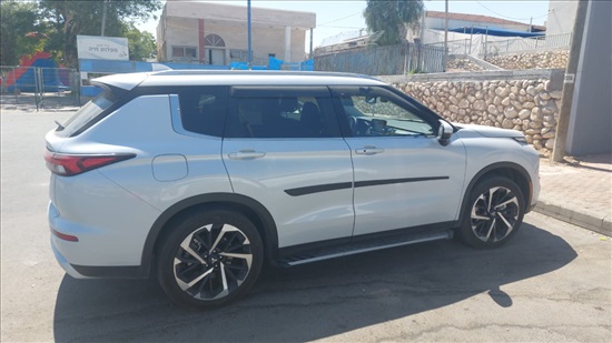 תמונה 5 ,מיצובישי אאוטלנדר יד 1 2024 35000 ק"מ