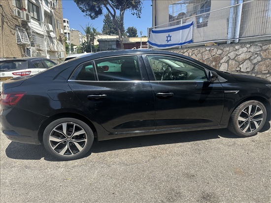 תמונה 1 ,רנו מגאן קופה / ספורט
 יד 1 2021 88 ק"מ