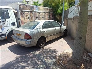 טויוטה קורולה 2005 יד2 