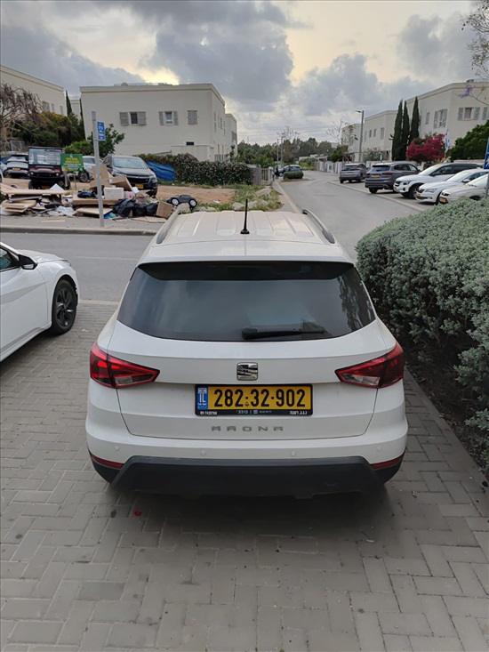 תמונה 2 ,סיאט ארונה יד 2 2020 49000 ק"מ