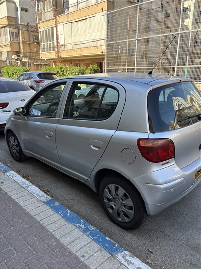 תמונה 2 ,טויוטה יאריס יד 3 2004 247000 ק"מ