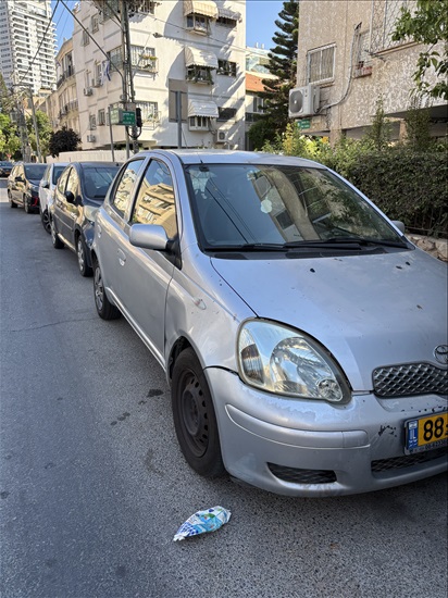 תמונה 3 ,טויוטה יאריס יד 3 2004 247000 ק"מ