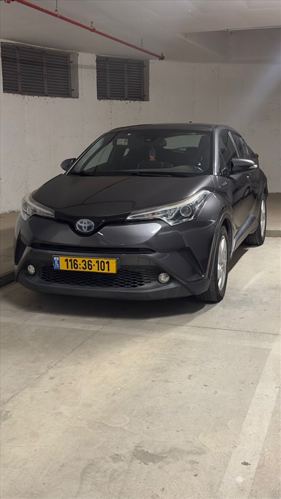 תמונה 1 ,טויוטה C-HR יד 2 2018 145000 ק"מ
