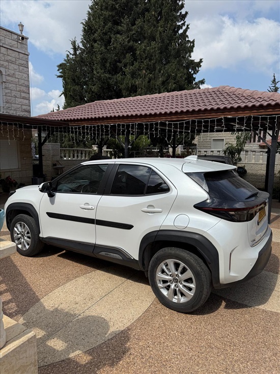 תמונה 2 ,טויוטה יאריס יד 1 2023 42000 ק"מ