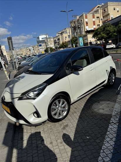 תמונה 6 ,טויוטה יאריס יד 3 2018 73000 ק"מ