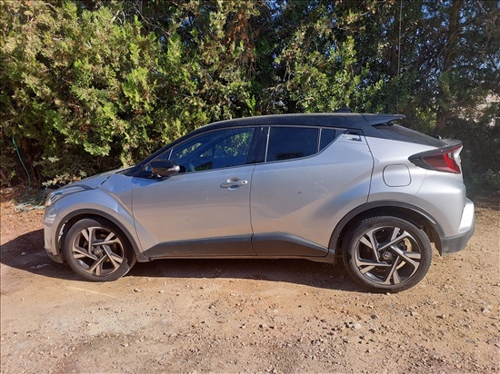 תמונה 3 ,טויוטה C-HR יד 1 2023 42000 ק"מ