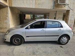טויוטה קורולה RunX 2003 יד 4 <br>      