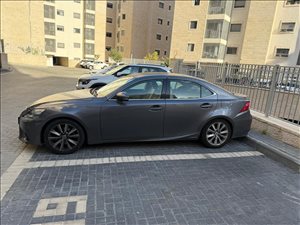 לקסוס IS300H
 2016 יד 3 <br>      
