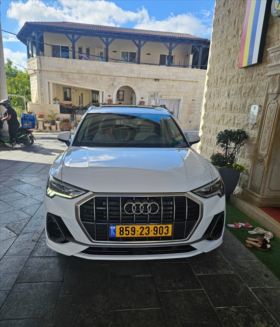 תמונה 3 ,אאודי Q3 יד 1 2024 8000 ק"מ