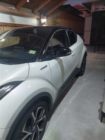 תמונה 2 ,טויוטה C-HR יד 1 2020 68000 ק"מ