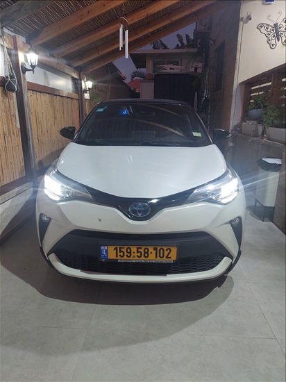 תמונה 3 ,טויוטה C-HR יד 1 2020 68000 ק"מ