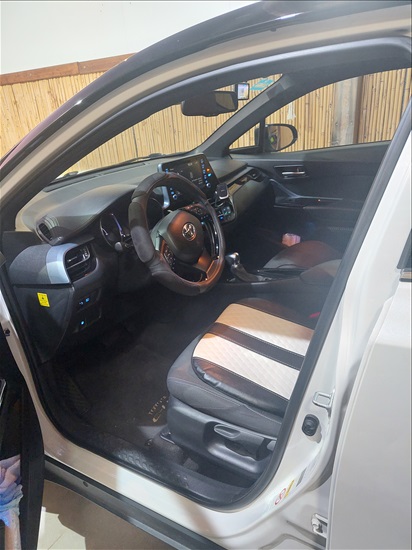 תמונה 5 ,טויוטה C-HR יד 1 2020 68000 ק"מ