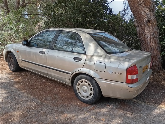 תמונה 7 ,מאזדה 323 יד 5 2003 269360 ק"מ