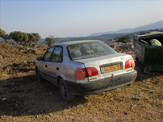 תמונה 1 ,טויוטה קורולה יד 1 2002 327000 ק"מ