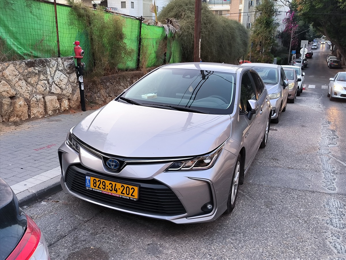תמונה 1, טויוטה קורולה יד 1 2022 | 13000 קמ
