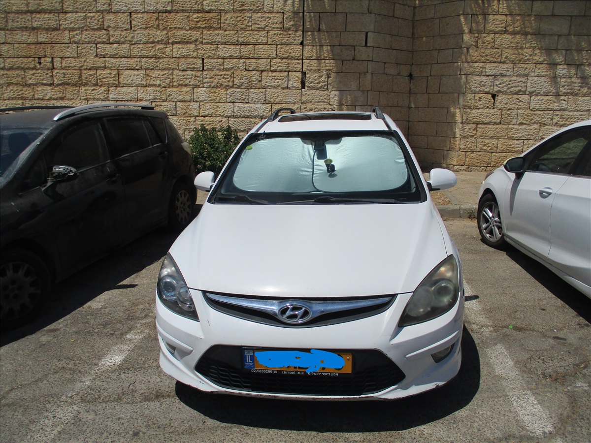 תמונה 1, יונדאי i30 CW יד 4 2011 | 272000 קמ