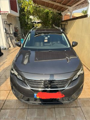 פיג'ו
 5008 2019 יד2 