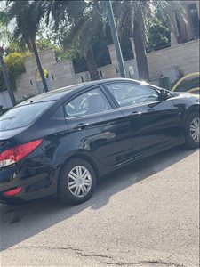 יונדאי i25 2012 יד  3 
