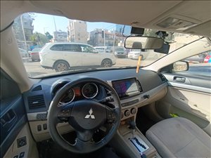 מיצובישי לנסר 2010 יד2 