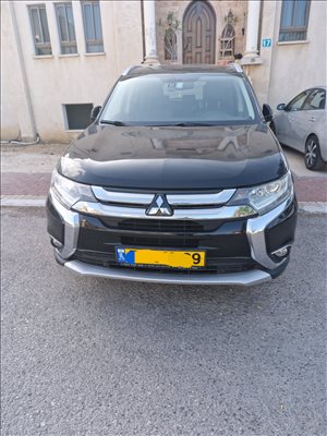 מיצובישי אאוטלנדר 2016 יד2 