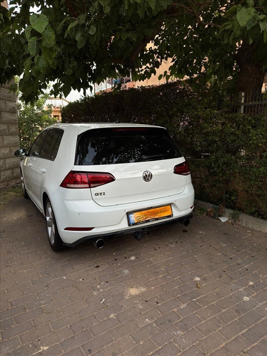 תמונה 1 ,פולקסווגן גולף GTI יד 3 2017 115000 ק"מ
