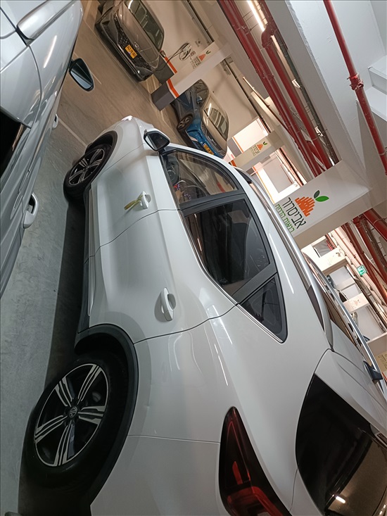 תמונה 2 ,אם ג`י MG ZS יד 2 2019 68500 ק"מ