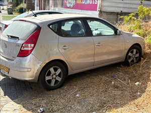 יונדאי i30 2010 יד 2 <br>      