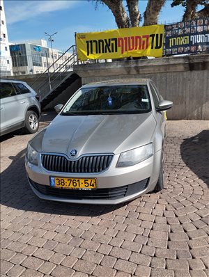 סקודה אוקטביה 2015 יד2 