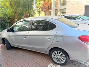 מיצובישי אטראז` 2015 יד2 