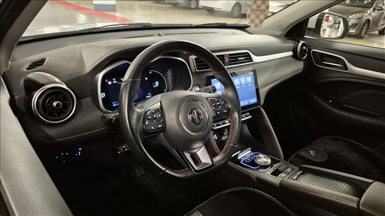 תמונה 3 ,אם ג`י MG ZS יד 1 2023 47000 ק"מ