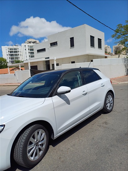 תמונה 1 ,אאודי A1 יד 1 2025 3500 ק"מ