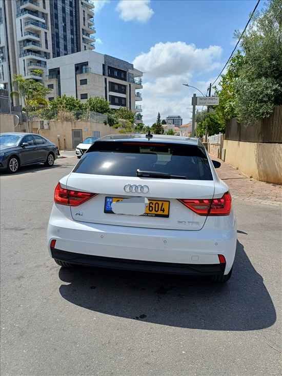 תמונה 3 ,אאודי A1 יד 1 2025 3500 ק"מ